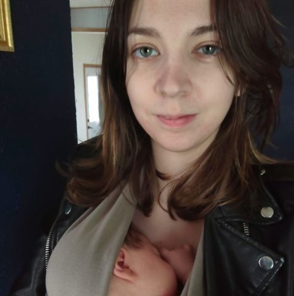 Meet your Posher, Rebecca